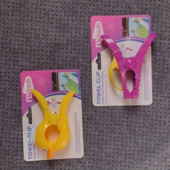 🏖️ Towel Clips! - Picture 2 of 4